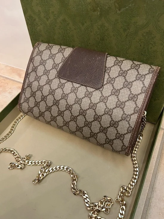 Gucci Brown Monogram GG Cross Bag - Picture 3 of 10